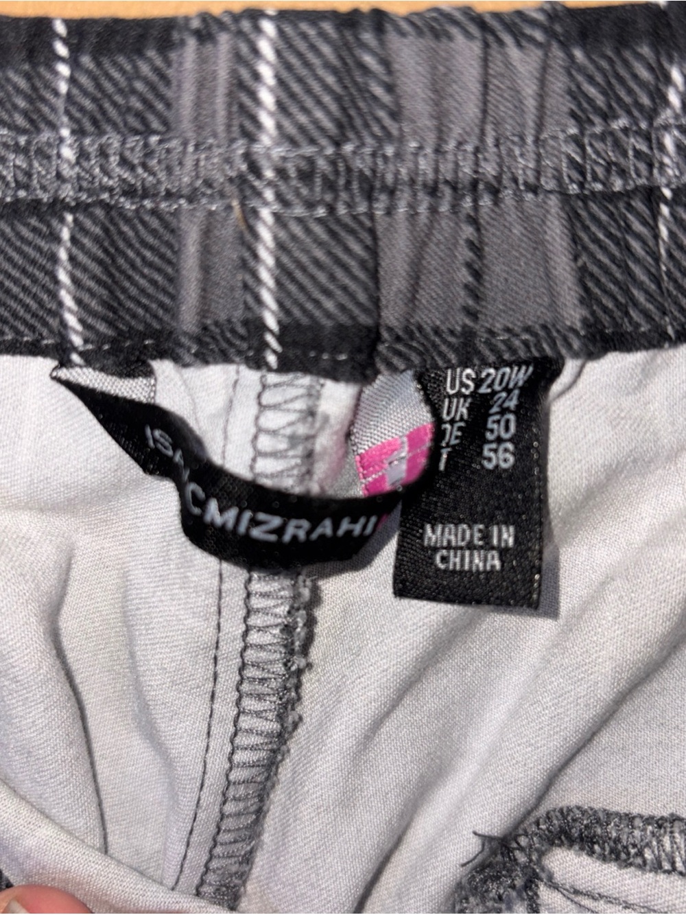 HC820 Isaac Mizrahi Women's Black Plaid Knit Trousers Lounging Pants. Size 20W - Picture 4 of 5